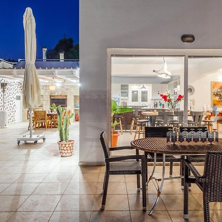 Whiteblue Spa Villa, By Idealstay Experience Ηράκλειο Κρήτης Εξωτερικό φωτογραφία