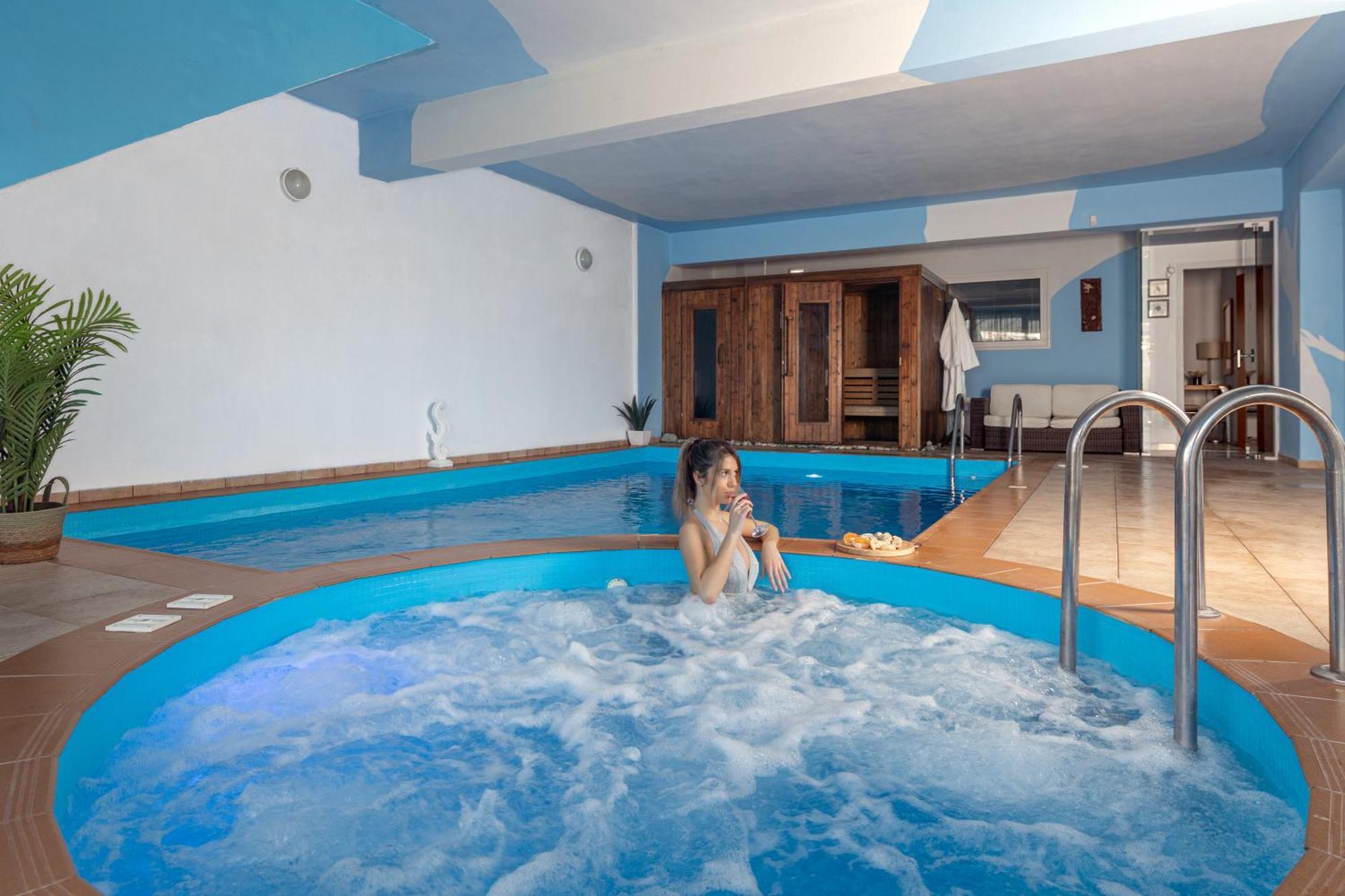 Whiteblue Spa Villa, By Idealstay Experience Ηράκλειο Κρήτης Εξωτερικό φωτογραφία